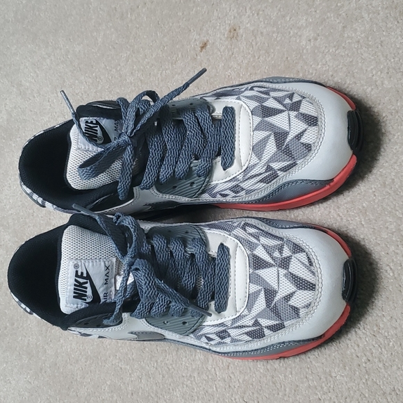 Nike Air Max 90 - Picture 2 of 4